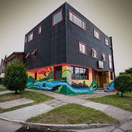 Hostal Esquina Patagonica 코이아이케 외부 사진