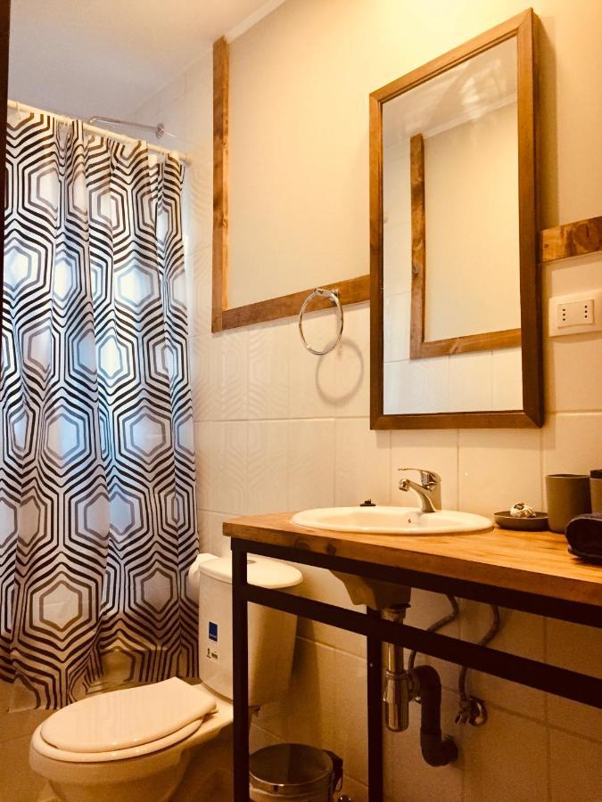 Hostal Esquina Patagonica 코이아이케 외부 사진