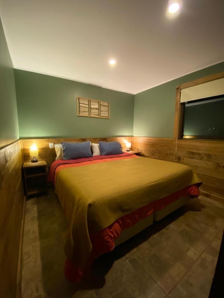 Hostal Esquina Patagonica 코이아이케 외부 사진