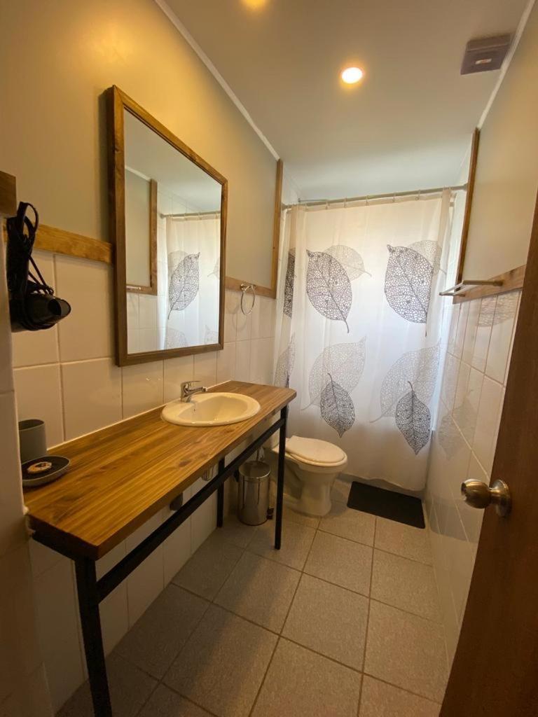 Hostal Esquina Patagonica 코이아이케 외부 사진