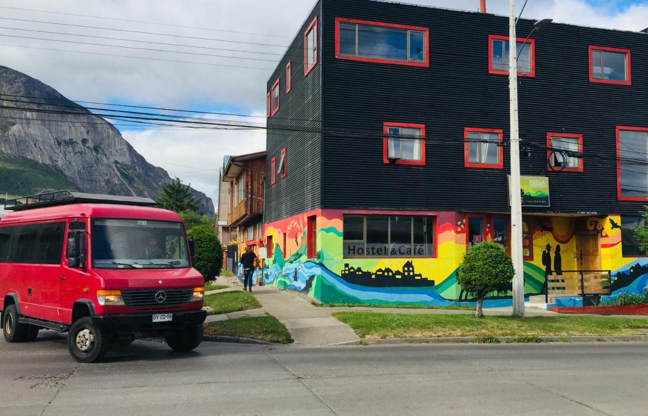Hostal Esquina Patagonica 코이아이케 외부 사진
