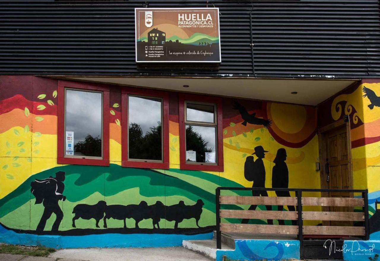 Hostal Esquina Patagonica 코이아이케 외부 사진